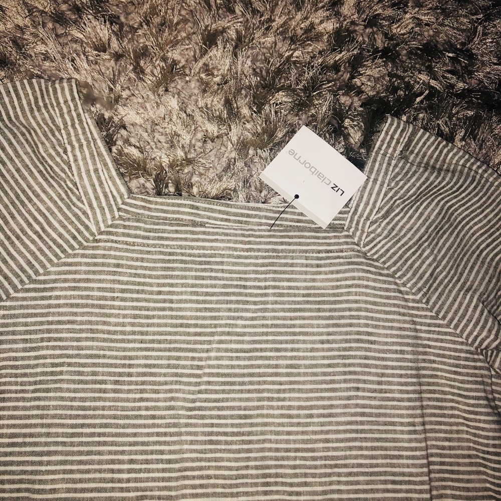 Liz Claiborne top! Size XS.